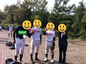 大学の野球部時代に元夫と取った写真